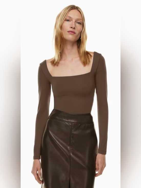 Aritzia Tops - Aritzia Babaton Contour squareneck longsleeve size M, chocolate.